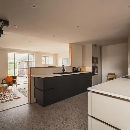 Swallow Barn At Greenclose Farm *