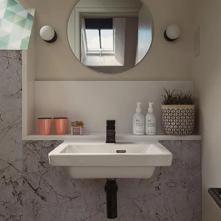 Swallow Barn At Greenclose Farm